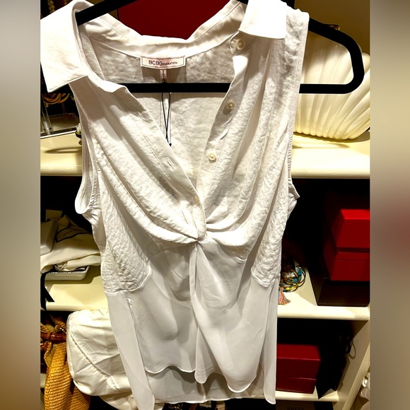 BCBGeneration Tops - BCBGeneration white mixed media blouse